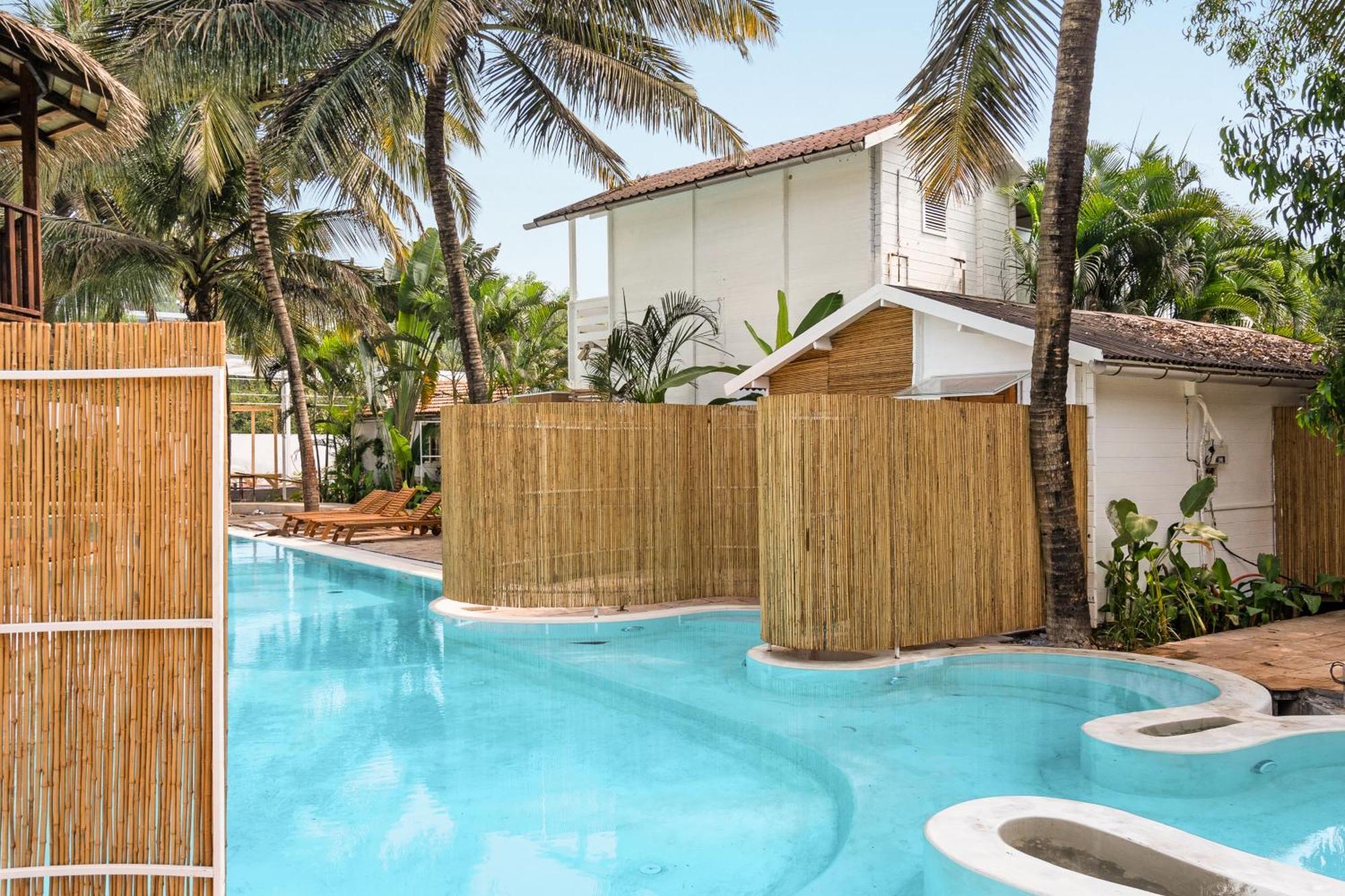 Azora By Ayatana, Goa Hotell Morjim Eksteriør bilde
